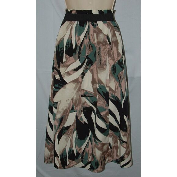 SHEIN Multicolored Sz 8/10 Casual or Dress Elastic Waist Lightweight Flowy Skirt - Picture 1 of 3
